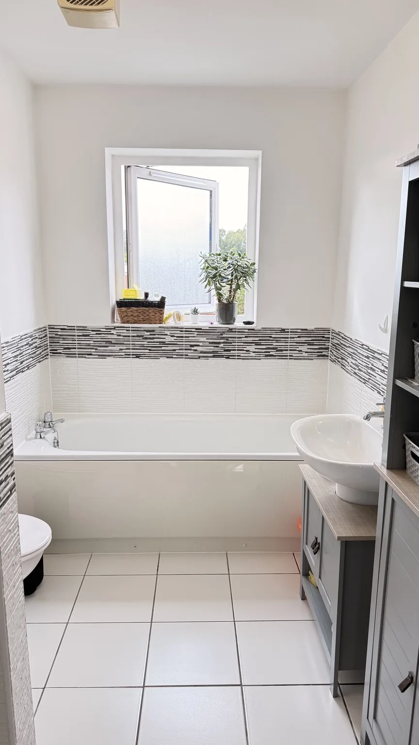 Bathroom deep cleaning result by RASO